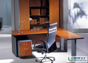 走進(jìn)上海盈滿家具廠 專注打造多元化高品質(zhì)家具